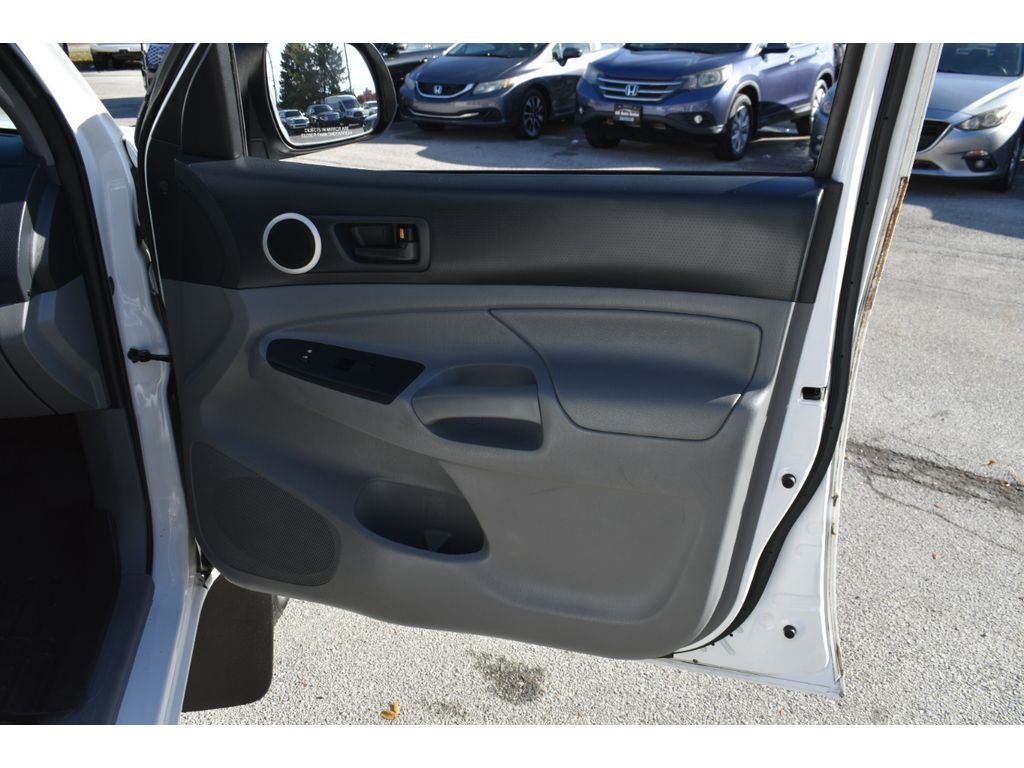 Toyota Tacoma Double Cab Long Bed V6 Auto 4WD 2012