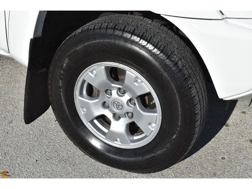 Toyota Tacoma Double Cab Long Bed V6 Auto 4WD 2012