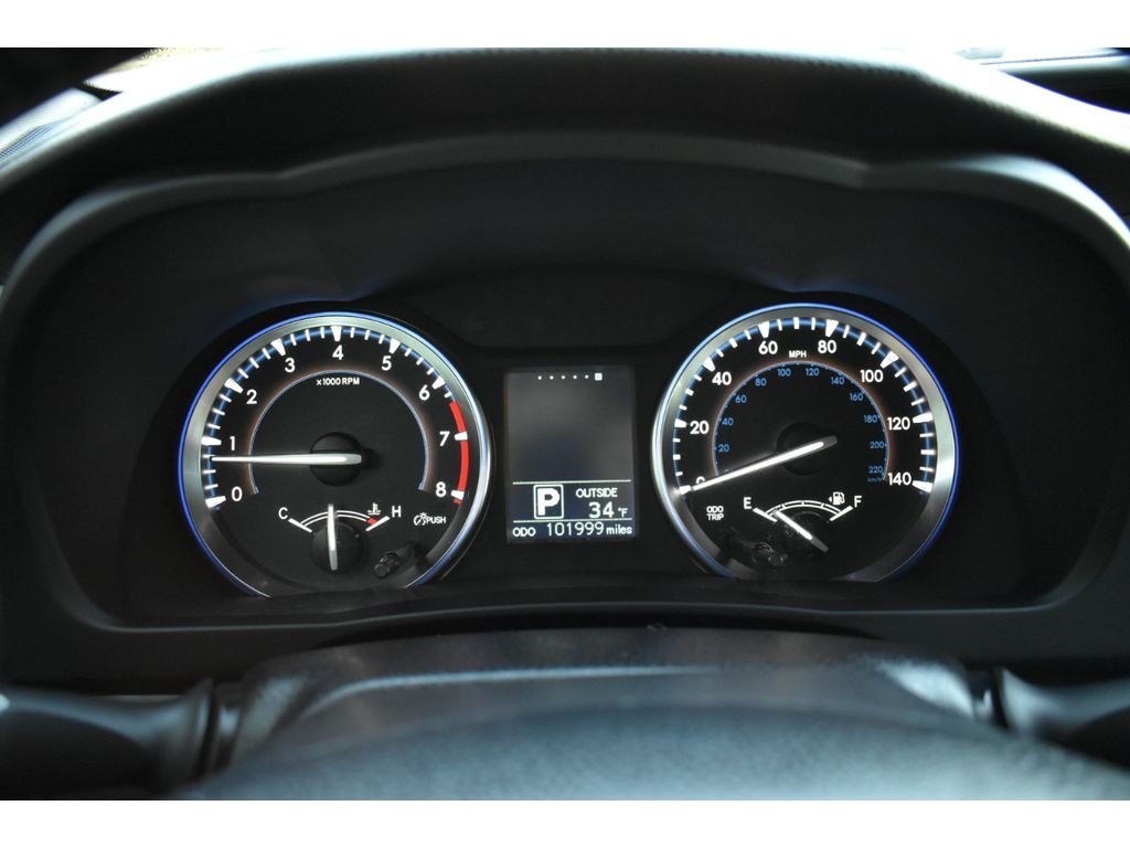 2015 Toyota Highlander LE Plus photo 2