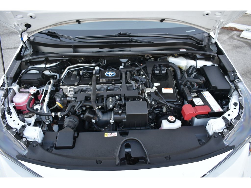 Toyota Corolla LE Hybrid 2022