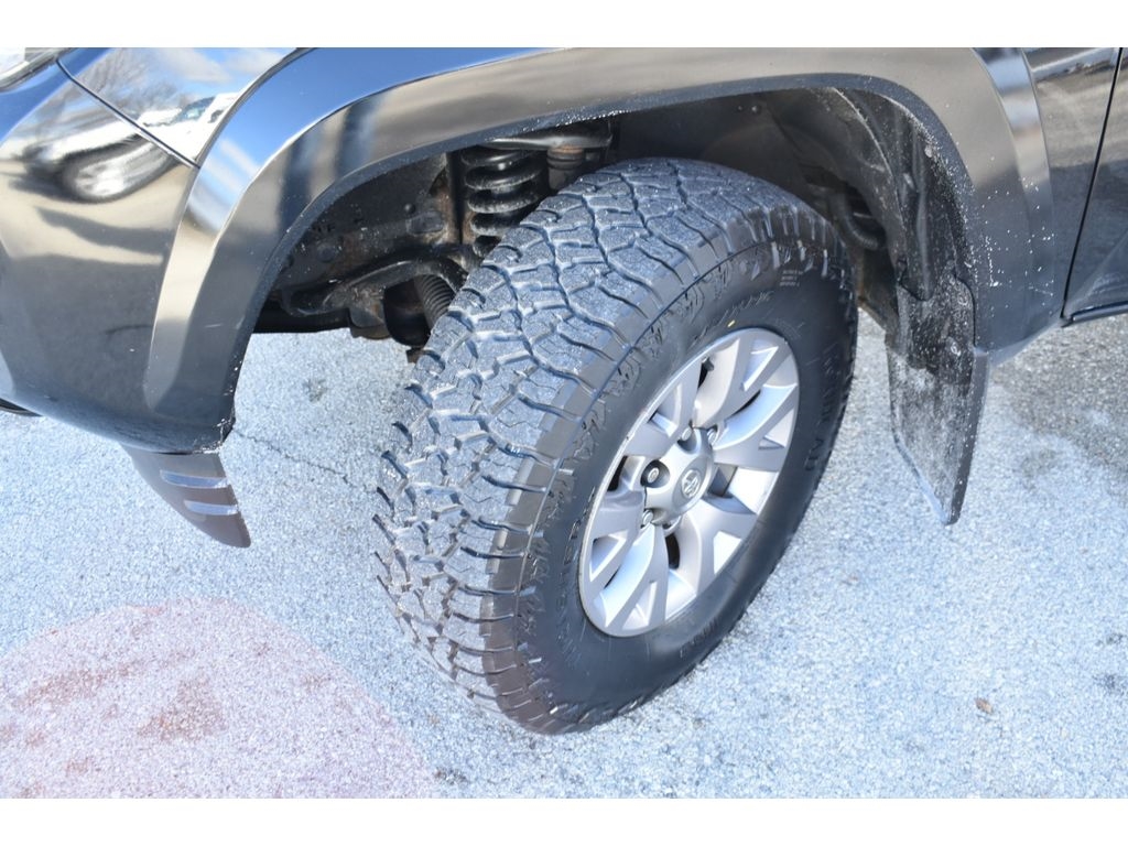 Toyota Tacoma SR5 Access Cab V6 6AT 4WD 2016