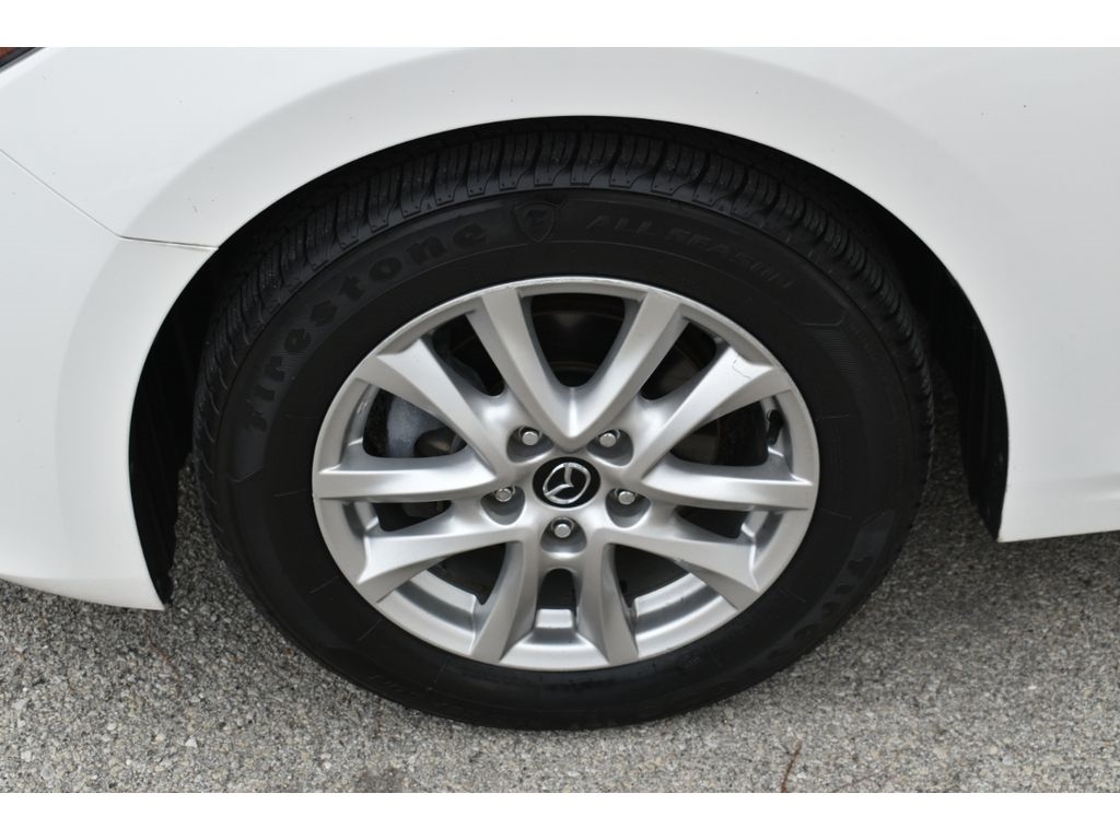 Mazda MAZDA3 i Touring AT 4-Door 2015