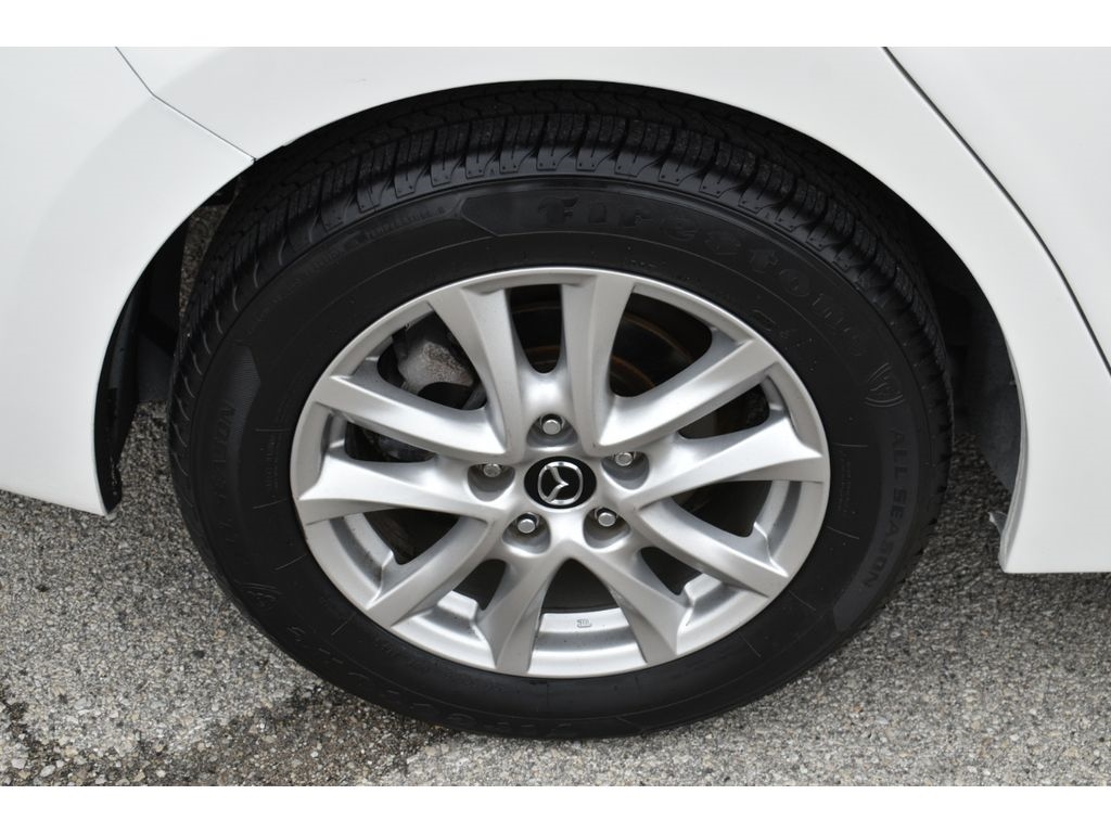 Mazda MAZDA3 i Touring AT 4-Door 2015