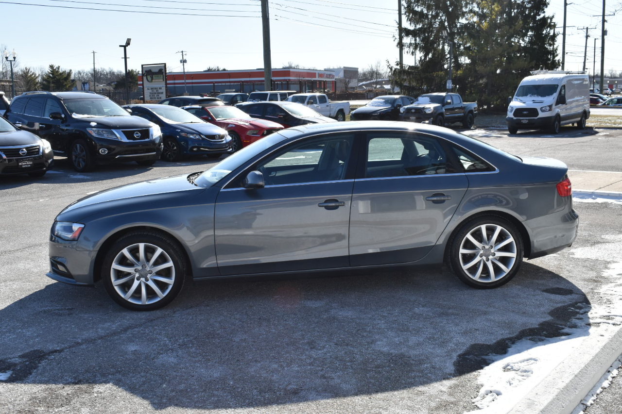 Audi A4 2.0T Premium Plus quattro Sedan AWD 8A 2013