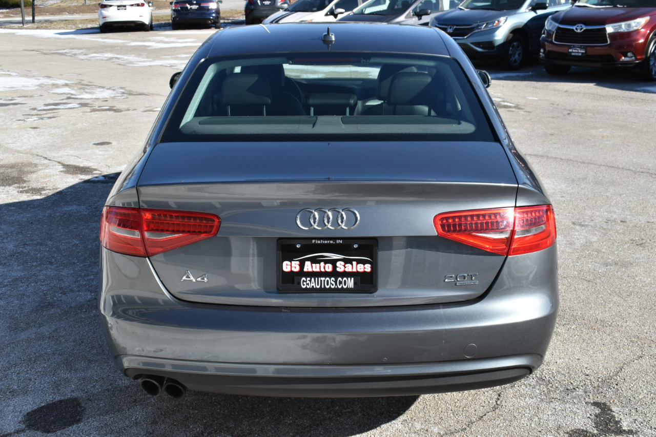 Audi A4 2.0T Premium Plus quattro Sedan AWD 8A 2013