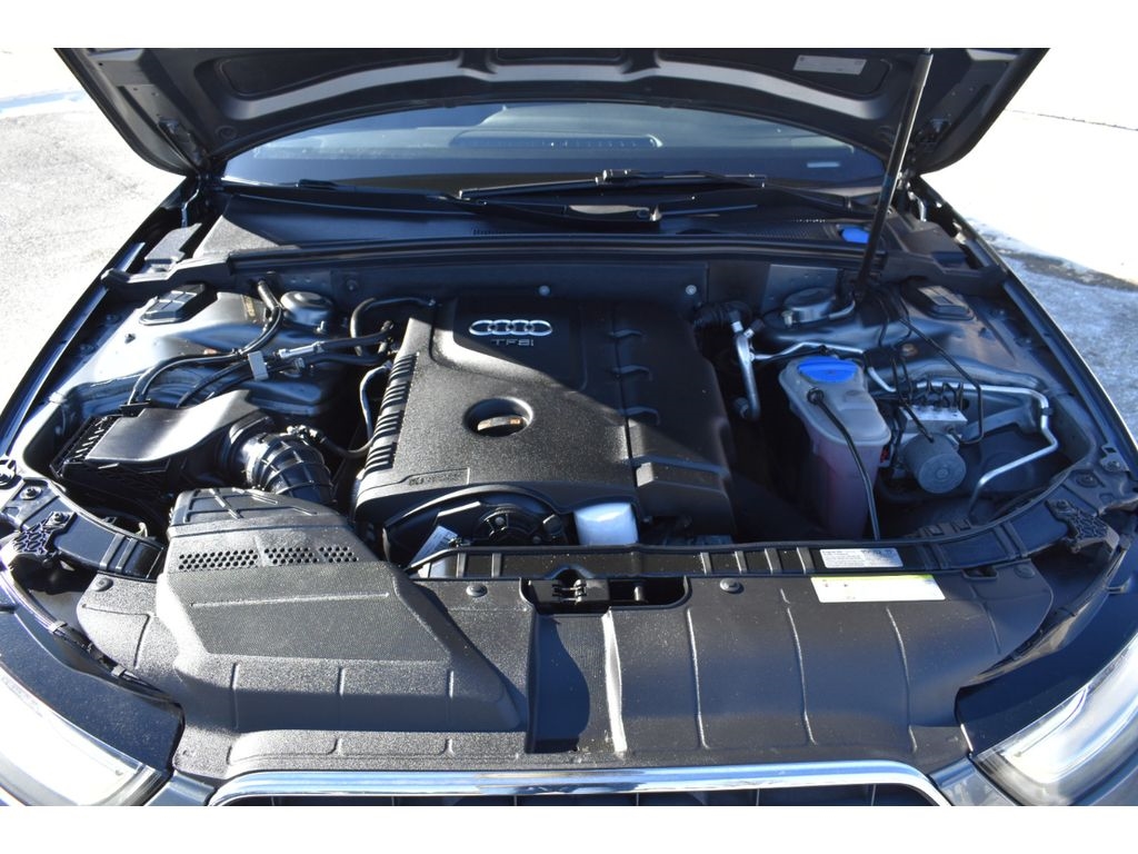 Audi A4 2.0T Premium Plus quattro Sedan AWD 8A 2013