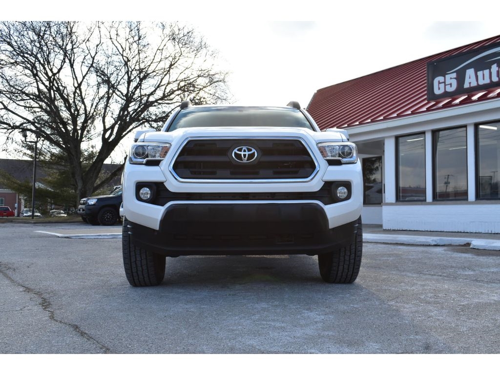 Toyota Tacoma SR5 Double Cab 4WD V6 2016