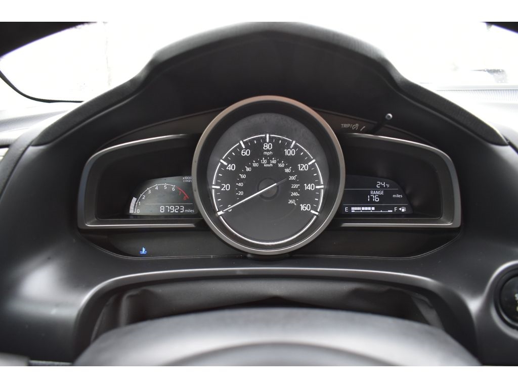 Mazda MAZDA3 s Touring MT 4-Door 2018