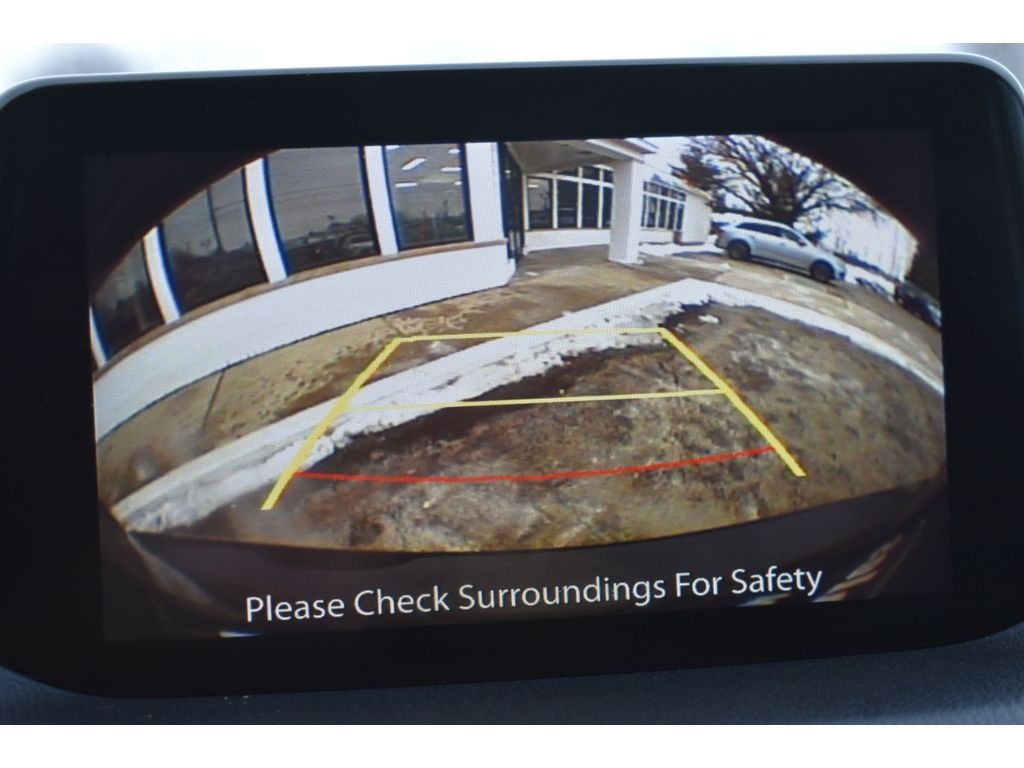 Mazda MAZDA3 s Touring MT 4-Door 2018