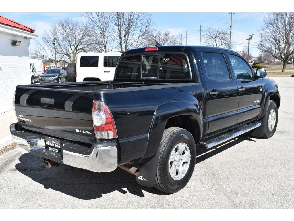 Toyota Tacoma Double Cab V6 5AT 4WD 2015