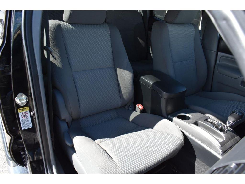 Toyota Tacoma Double Cab V6 5AT 4WD 2015