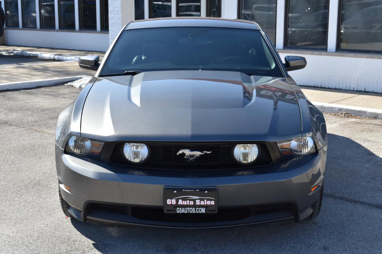 Ford Mustang GT Premium 2D Coupe 2011
