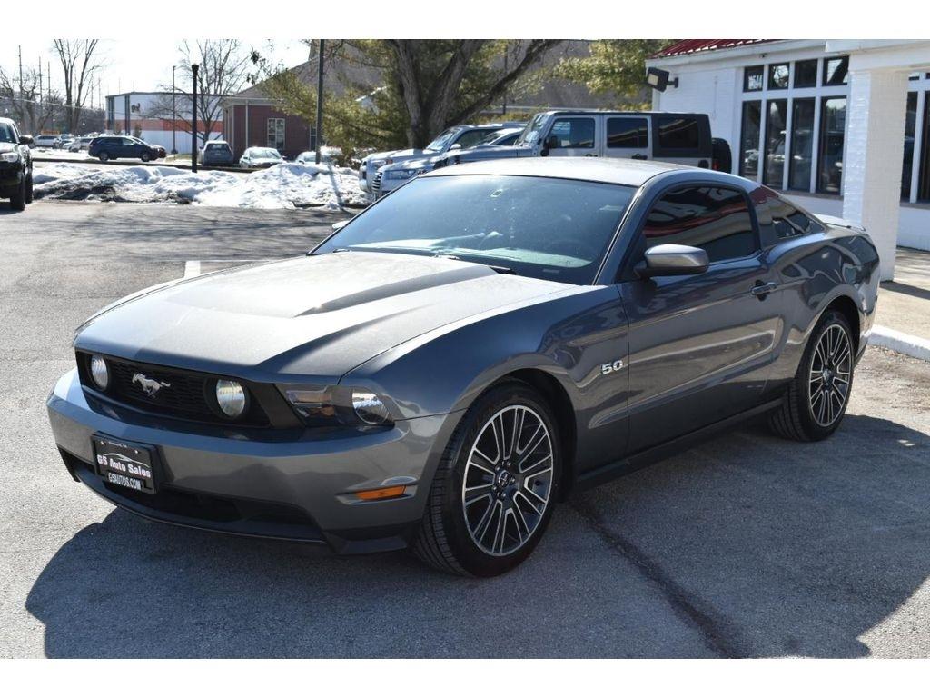 Ford Mustang GT Premium 2D Coupe 2011