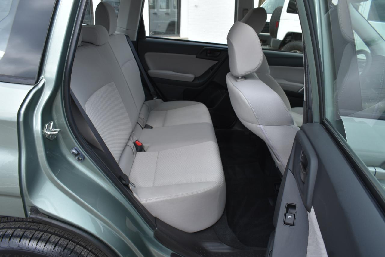 Subaru Forester 2.5i 2015