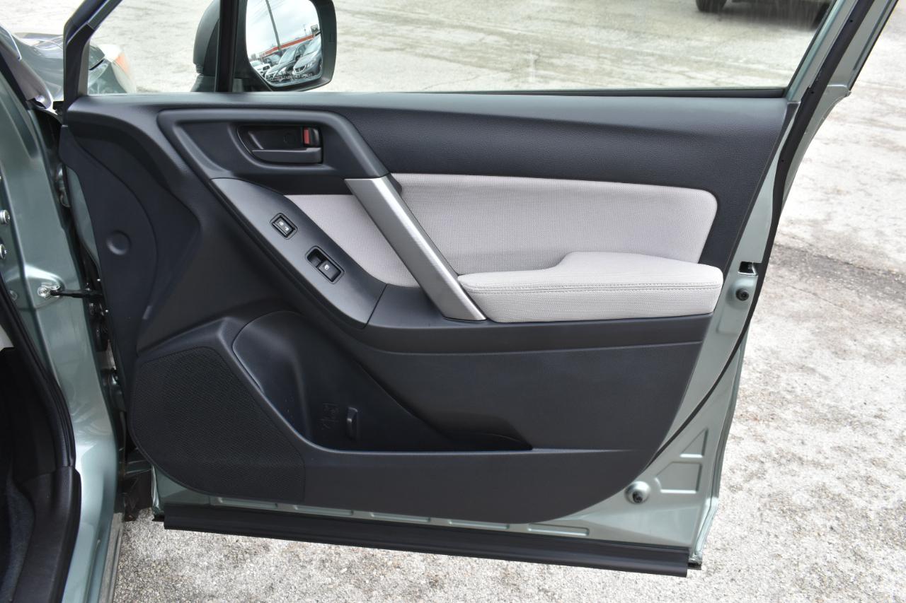 Subaru Forester 2.5i 2015