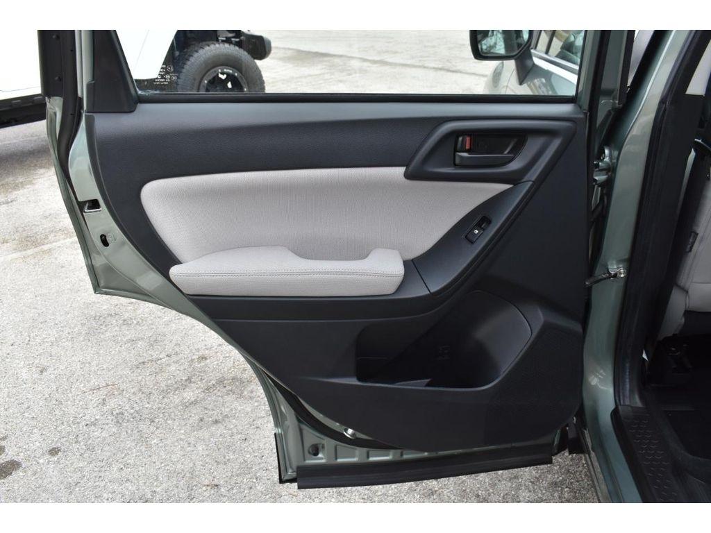 Subaru Forester 2.5i 2015