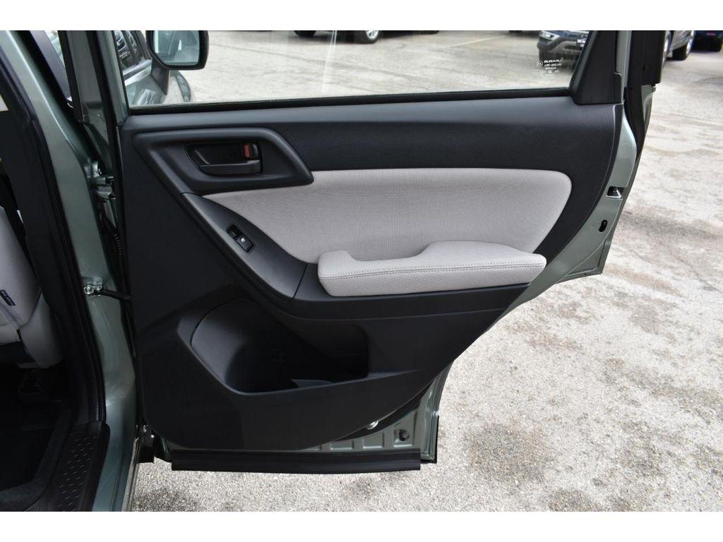 Subaru Forester 2.5i 2015