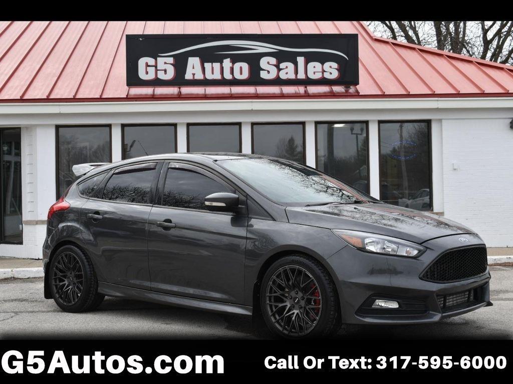 2017 Ford Focus ST Hatch