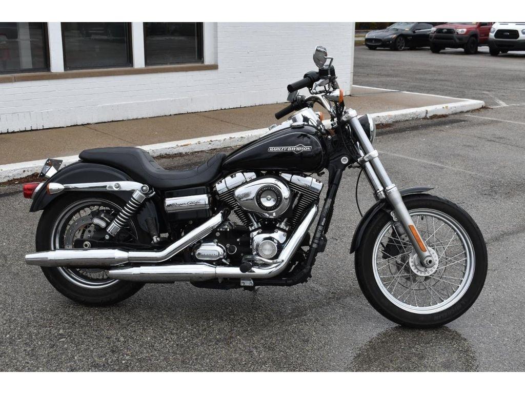 Harley-Davidson FXDC  2012