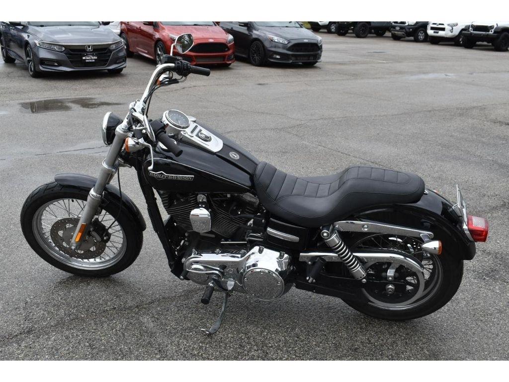 Harley-Davidson FXDC  2012