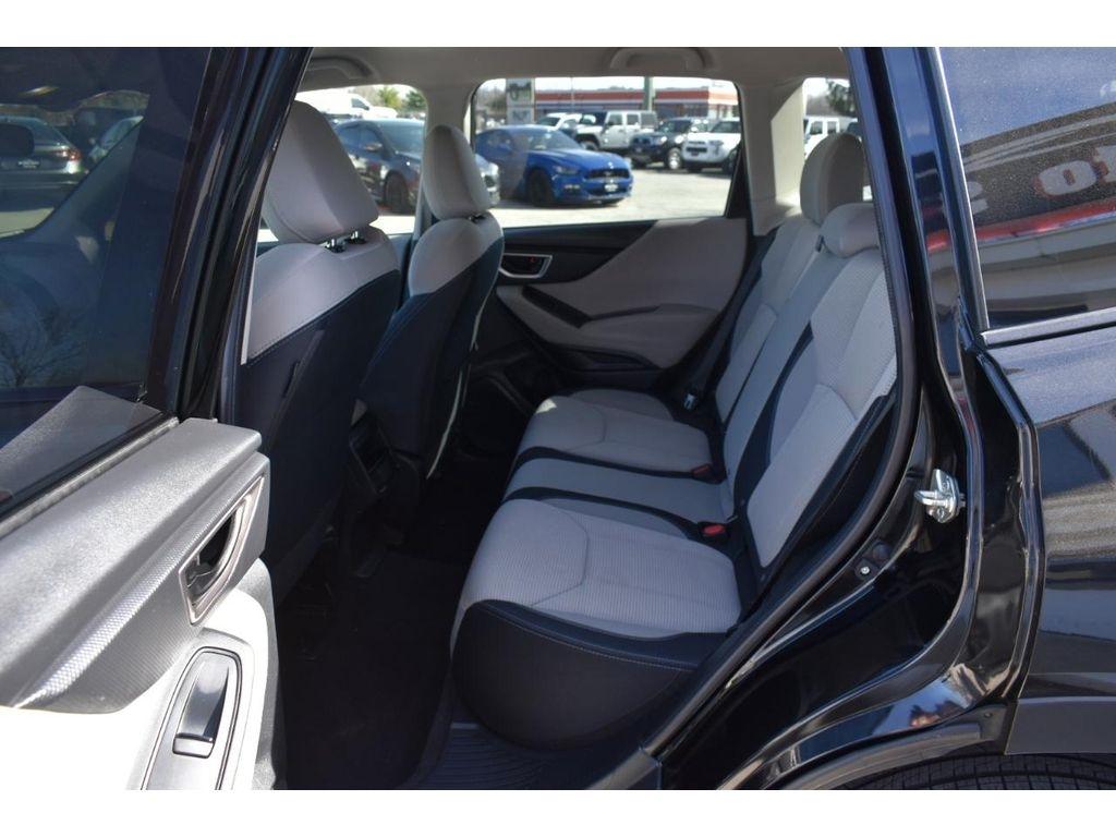 Subaru Forester Base 2021