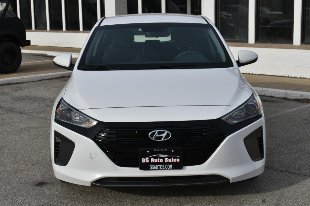 Hyundai Ioniq Hybrid Blue 2017