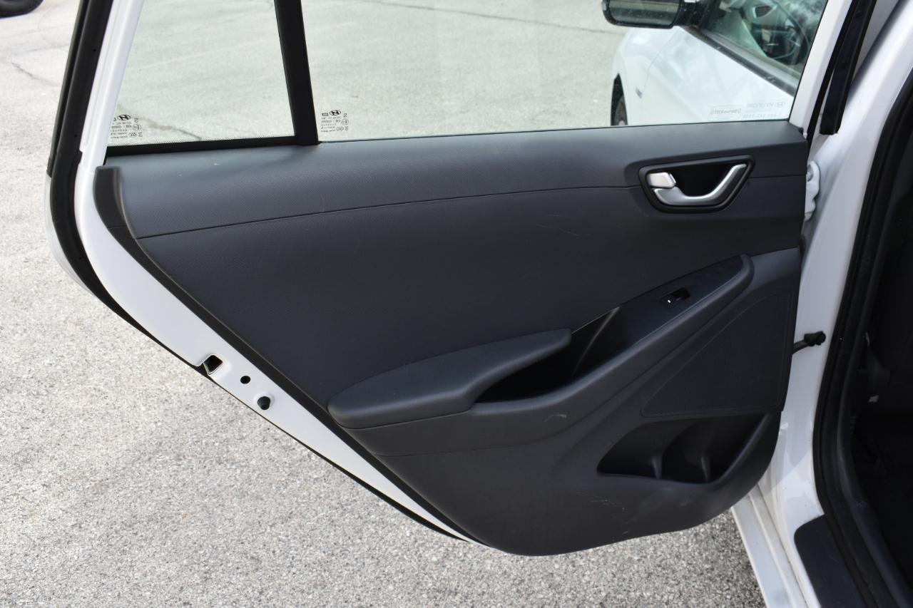 Hyundai Ioniq Hybrid Blue 2017