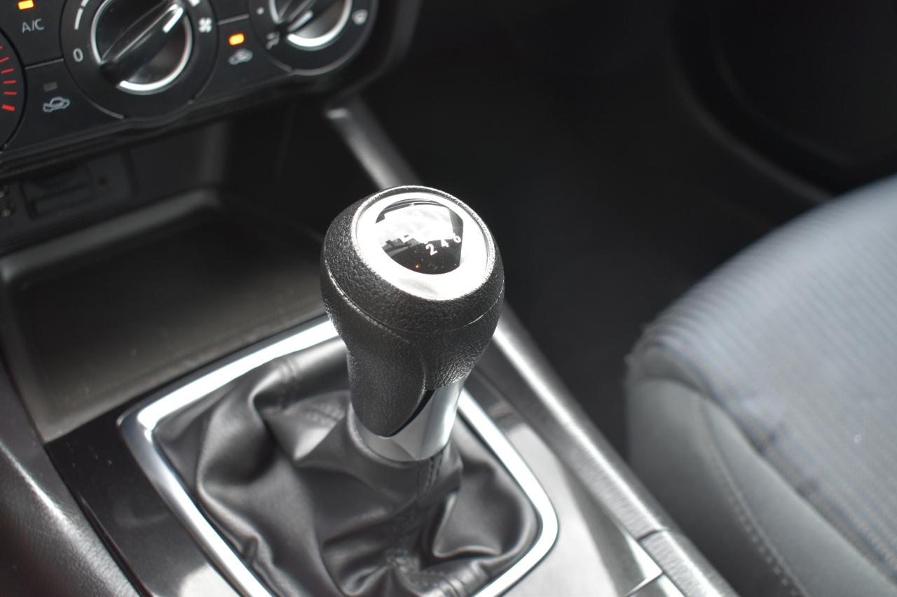 Mazda MAZDA3 i Sport MT 4-Door 2016