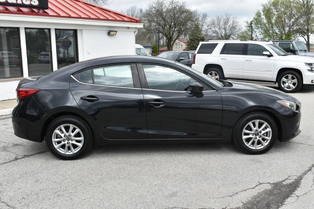 Mazda MAZDA3 i Sport MT 4-Door 2016