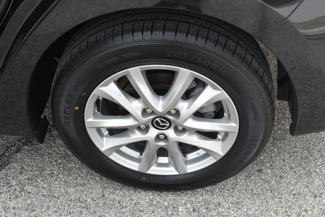 Mazda MAZDA3 i Sport MT 4-Door 2016