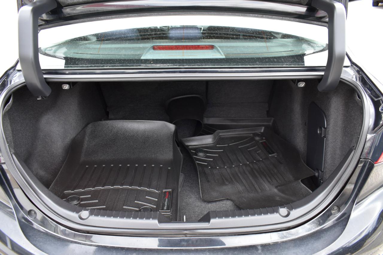 Mazda MAZDA3 i Sport MT 4-Door 2016