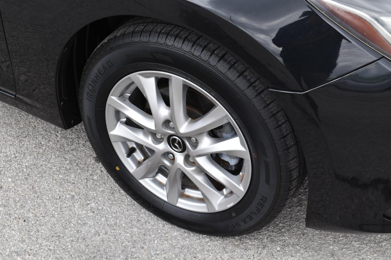 Mazda MAZDA3 i Sport MT 4-Door 2016