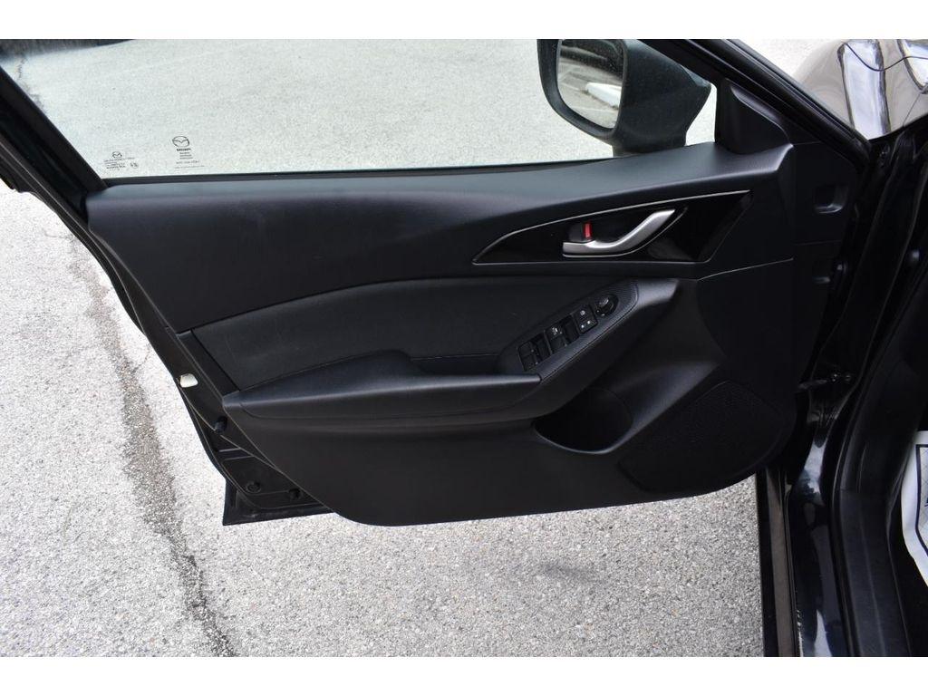 Mazda MAZDA3 i Sport MT 4-Door 2016