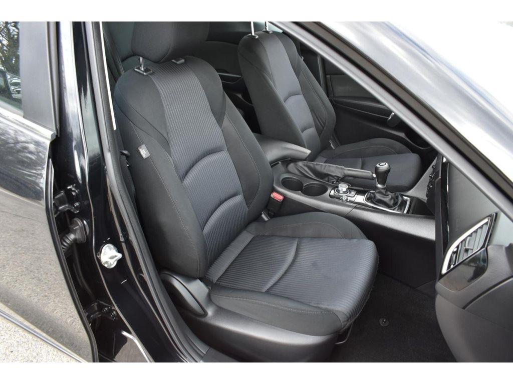 Mazda MAZDA3 i Sport MT 4-Door 2016