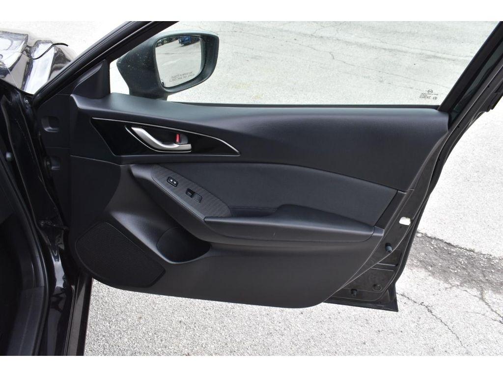 Mazda MAZDA3 i Sport MT 4-Door 2016