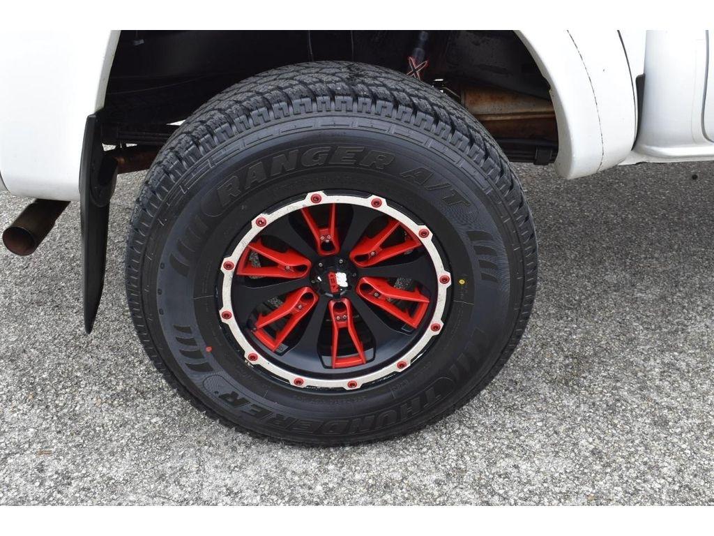 Toyota Tacoma Double Cab V6 5AT 4WD 2015