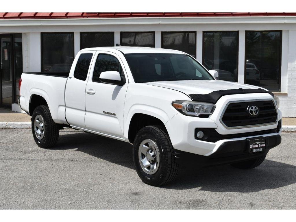 Toyota Tacoma SR5 Access Cab V6 6AT 4WD 2016