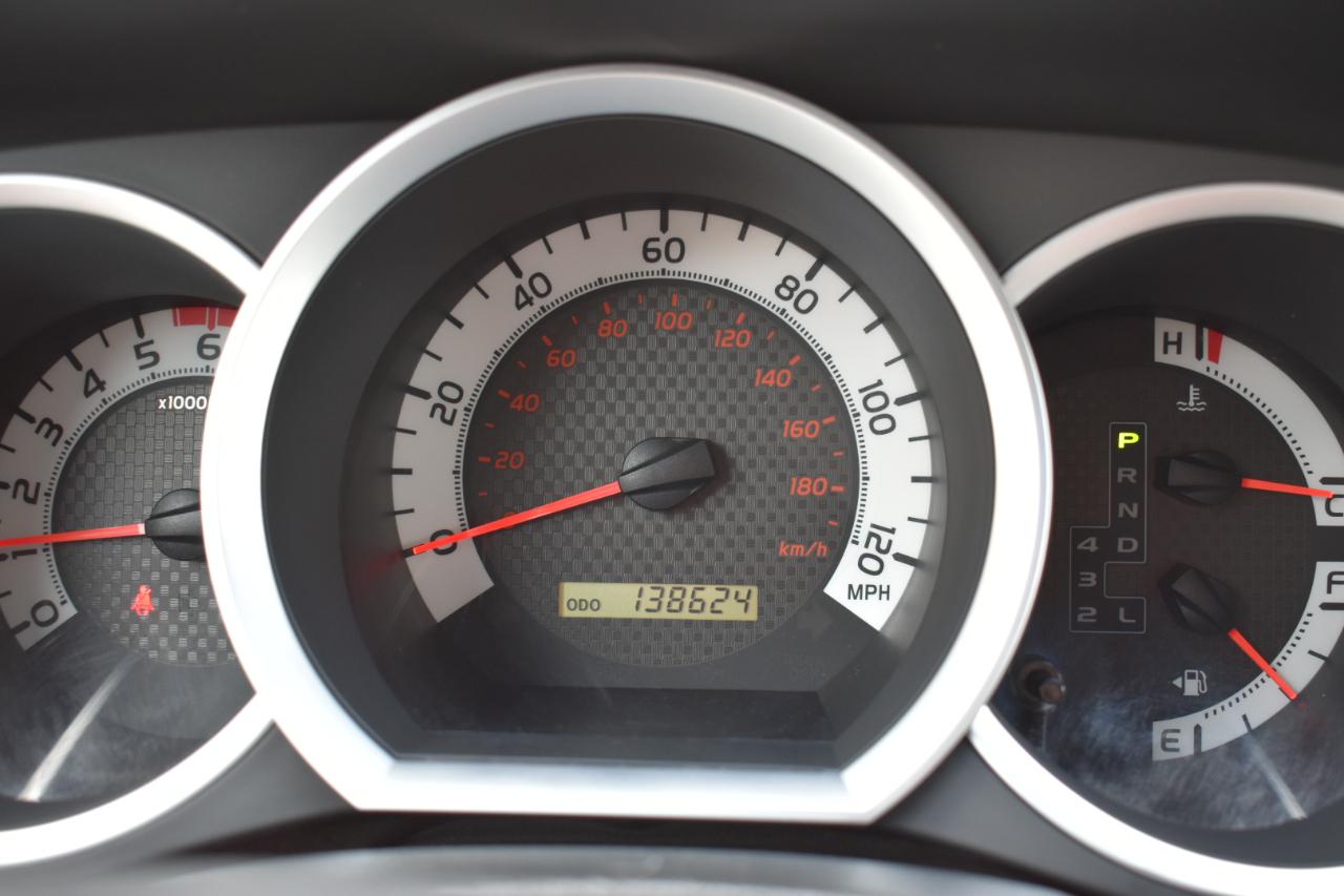 Toyota Tacoma 4WD Double Cab V6 AT TRD Off Road (Natl) 2013