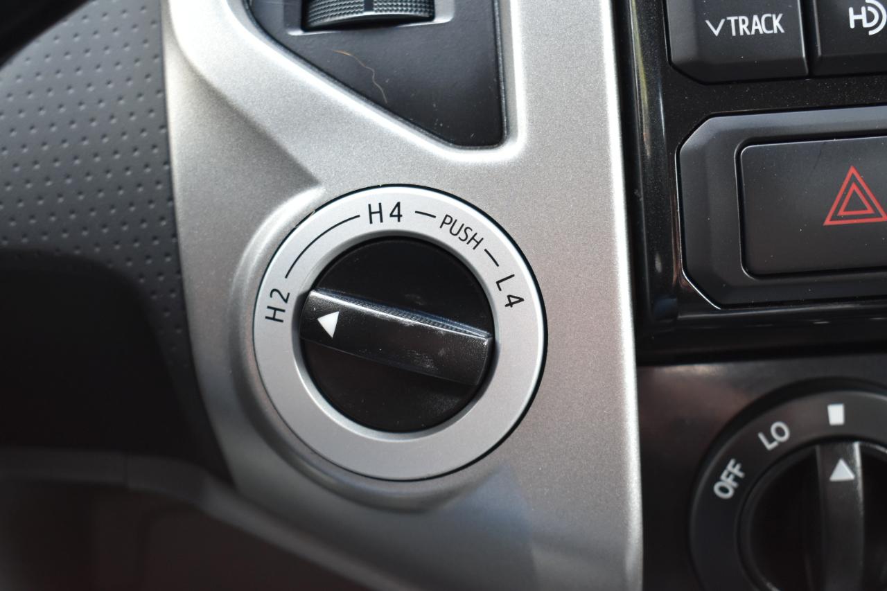 Toyota Tacoma 4WD Double Cab V6 AT TRD Off Road (Natl) 2013