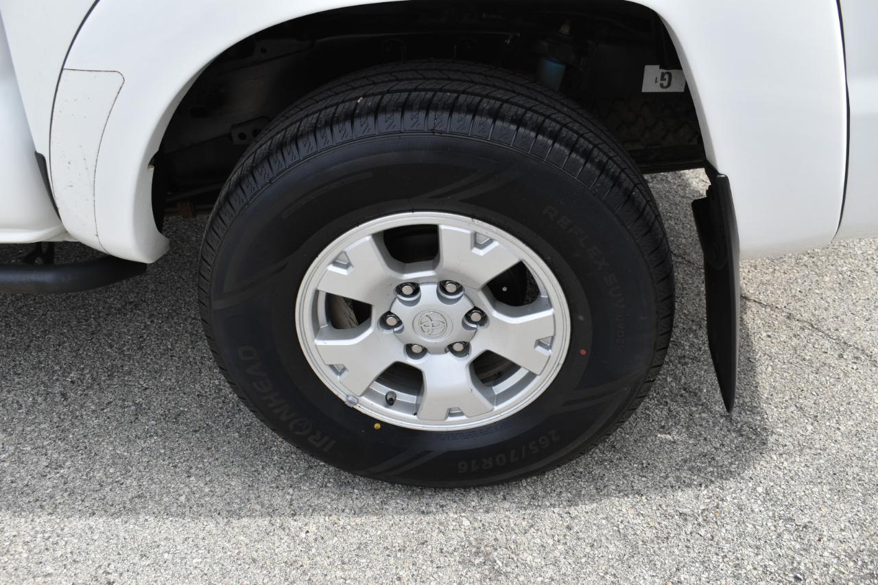 Toyota Tacoma 4WD Double Cab V6 AT TRD Off Road (Natl) 2013