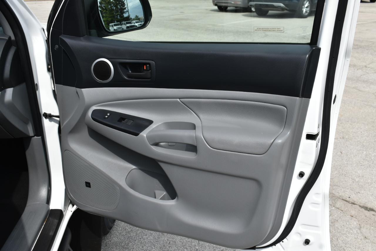 Toyota Tacoma 4WD Double Cab V6 AT TRD Off Road (Natl) 2013