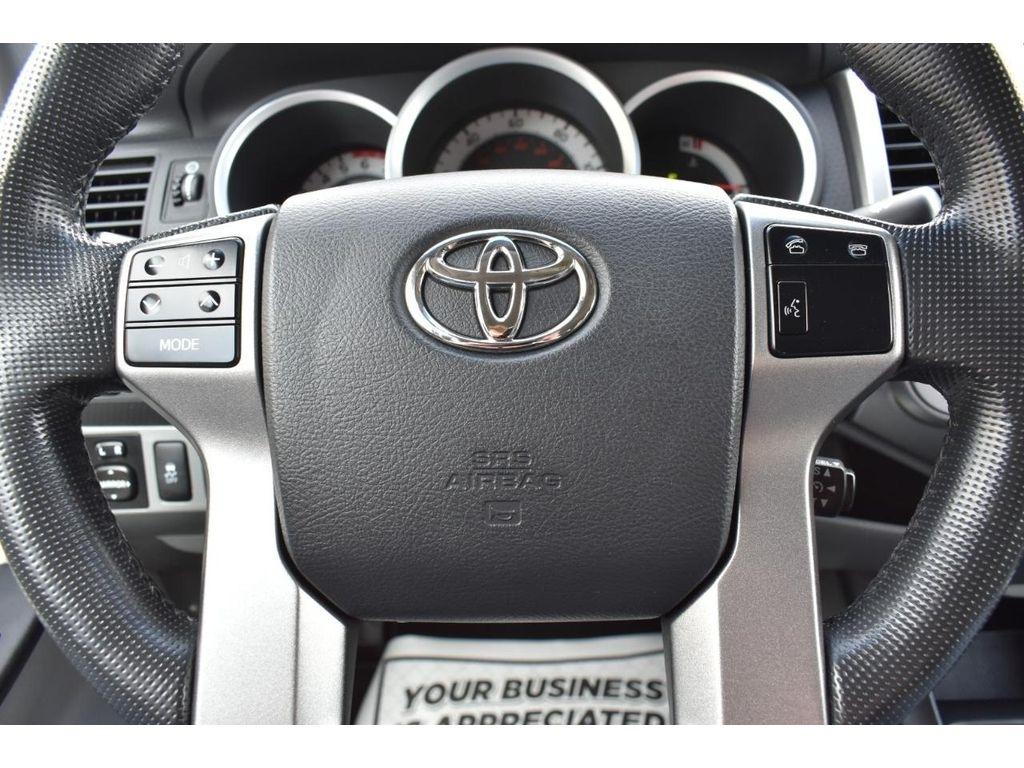 Toyota Tacoma 4WD Double Cab V6 AT TRD Off Road (Natl) 2013