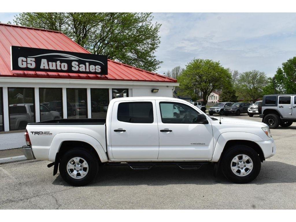 Toyota Tacoma 4WD Double Cab V6 AT TRD Off Road (Natl) 2013