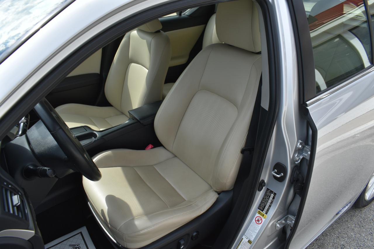 Lexus CT 200h Premium 2012