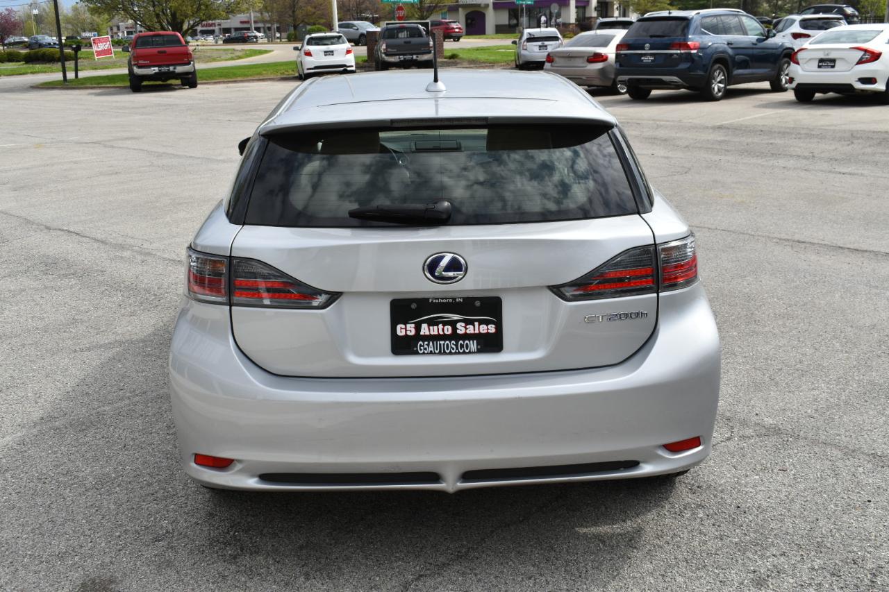 Lexus CT 200h Premium 2012
