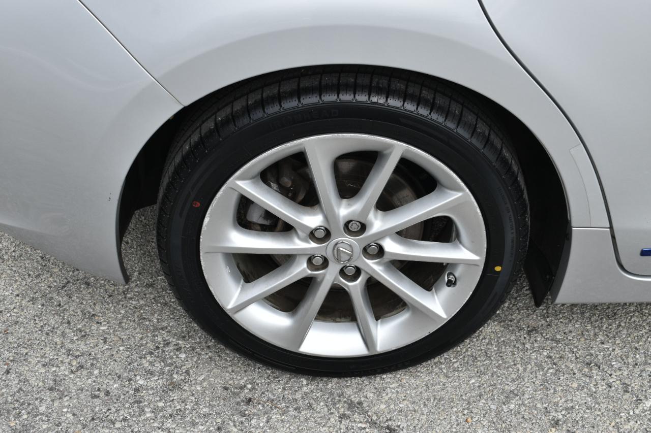 Lexus CT 200h Premium 2012