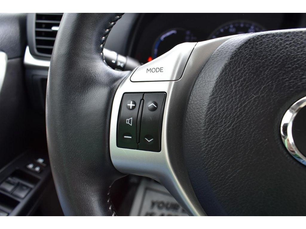 Lexus CT 200h Premium 2012