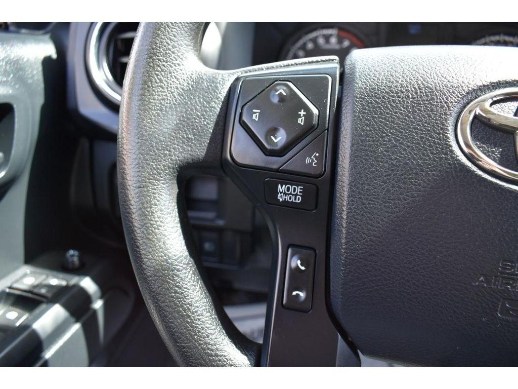 Toyota Tacoma SR5 Access Cab V6 6AT 4WD 2019