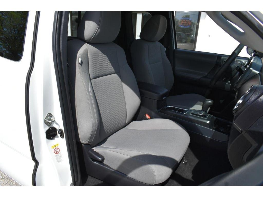 Toyota Tacoma SR5 Access Cab V6 6AT 4WD 2019