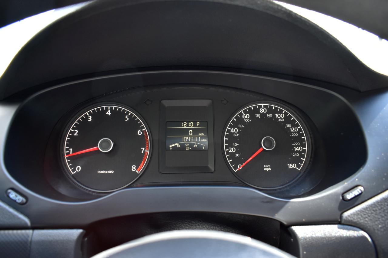 Volkswagen Jetta S 2014